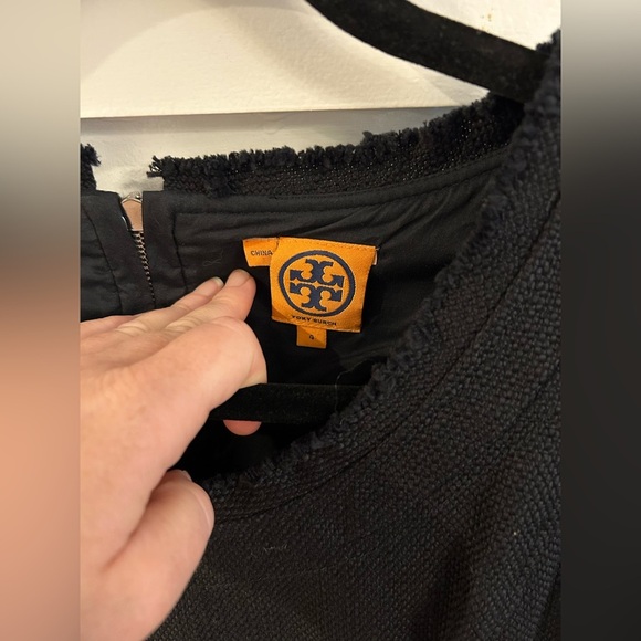 Tory Burch Black Tweed Front pocket shift dress - Picture 4 of 7